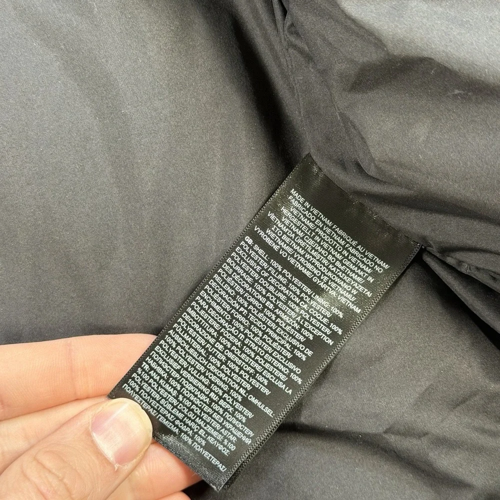 The North Face Vest Mens Large Black Puffer Insulated Lined Quilted Zip Pocket